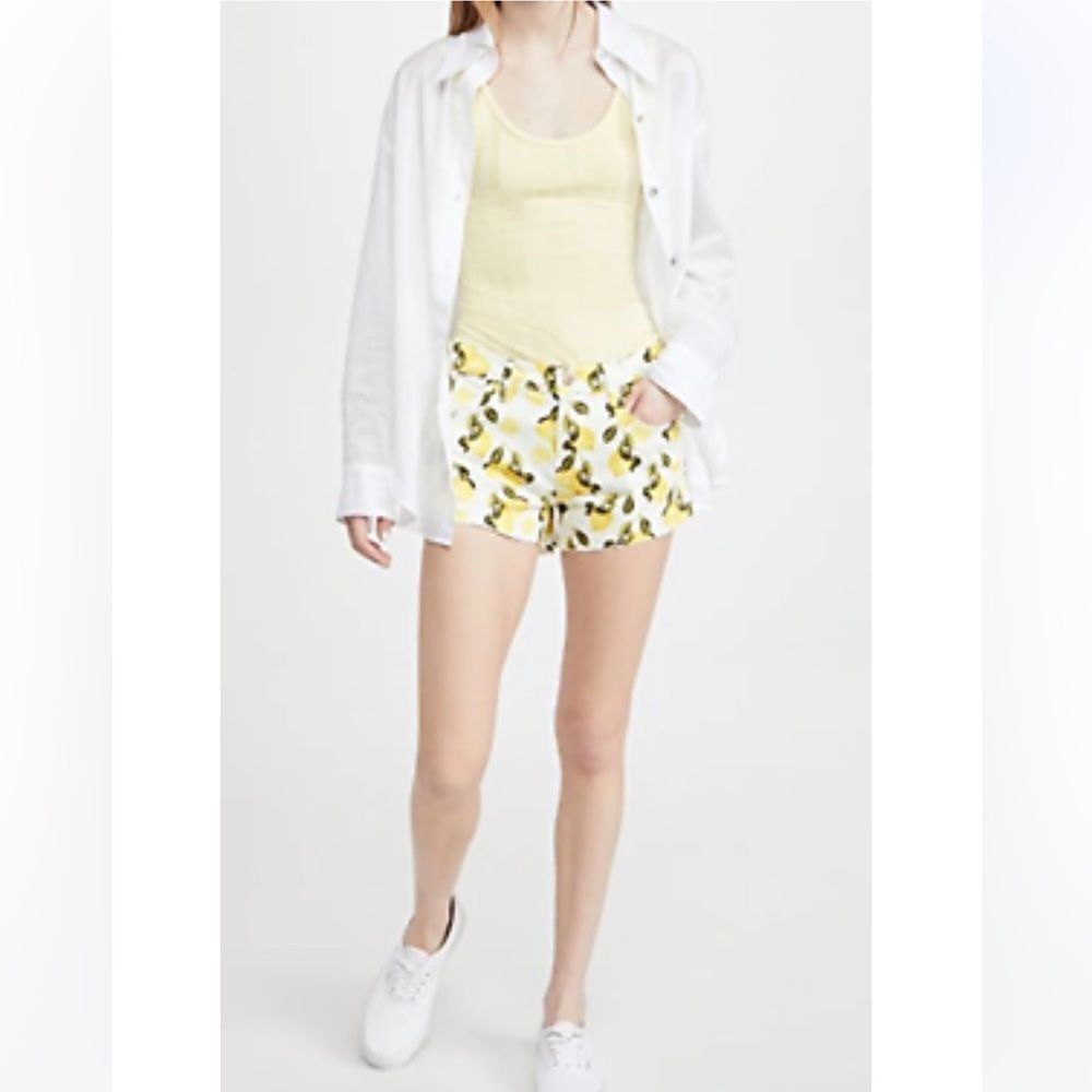 L’AGENCE AUDREY MID RISE SHORT IVORY/YELLOW LEMONS